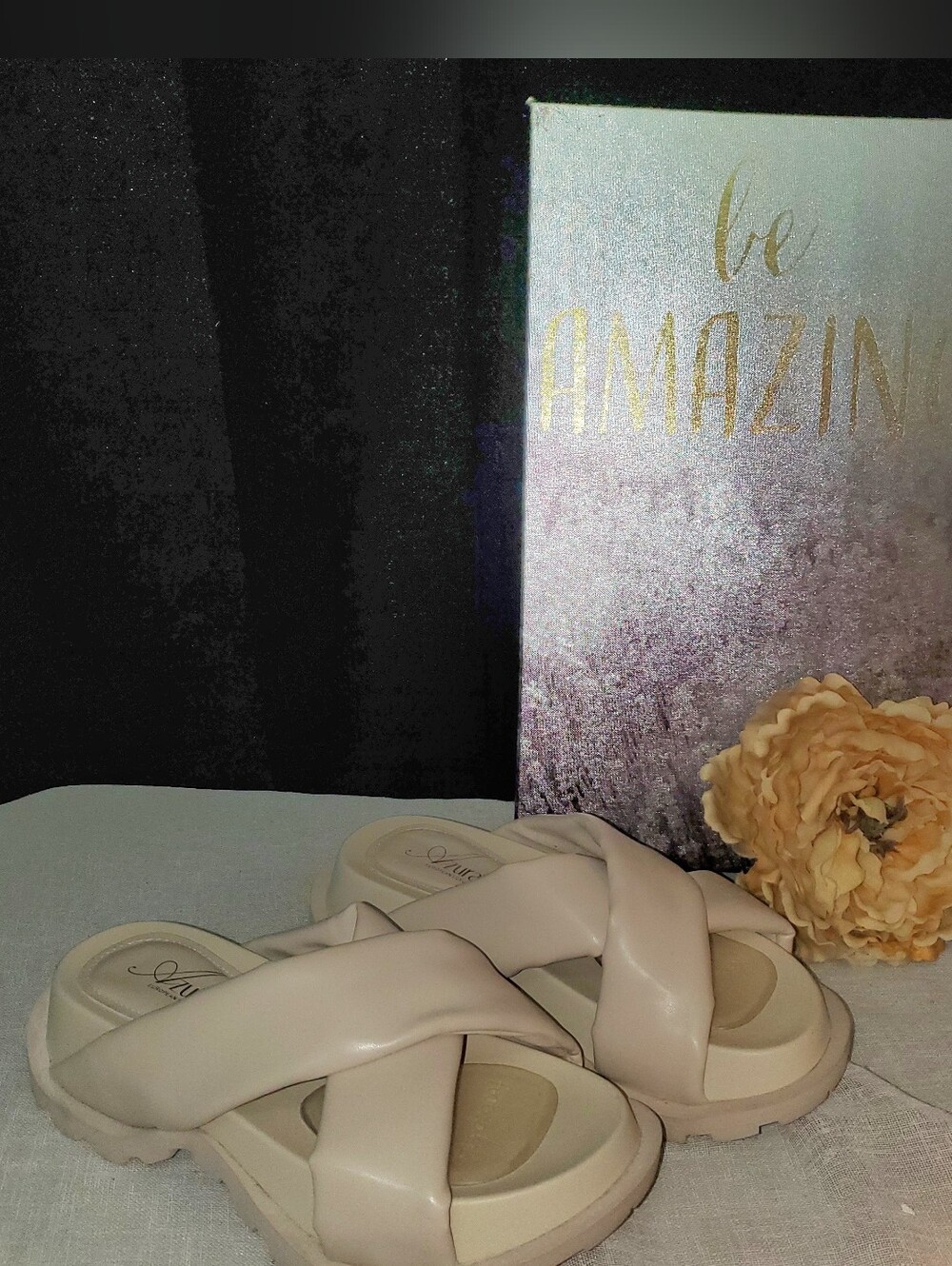 AZURA SZ 8 Spring Step Puffie Bone Neutral Ivory Crisscross Slide Sandals